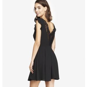 EXPRESS Fit & Flare Lace LBD🖤